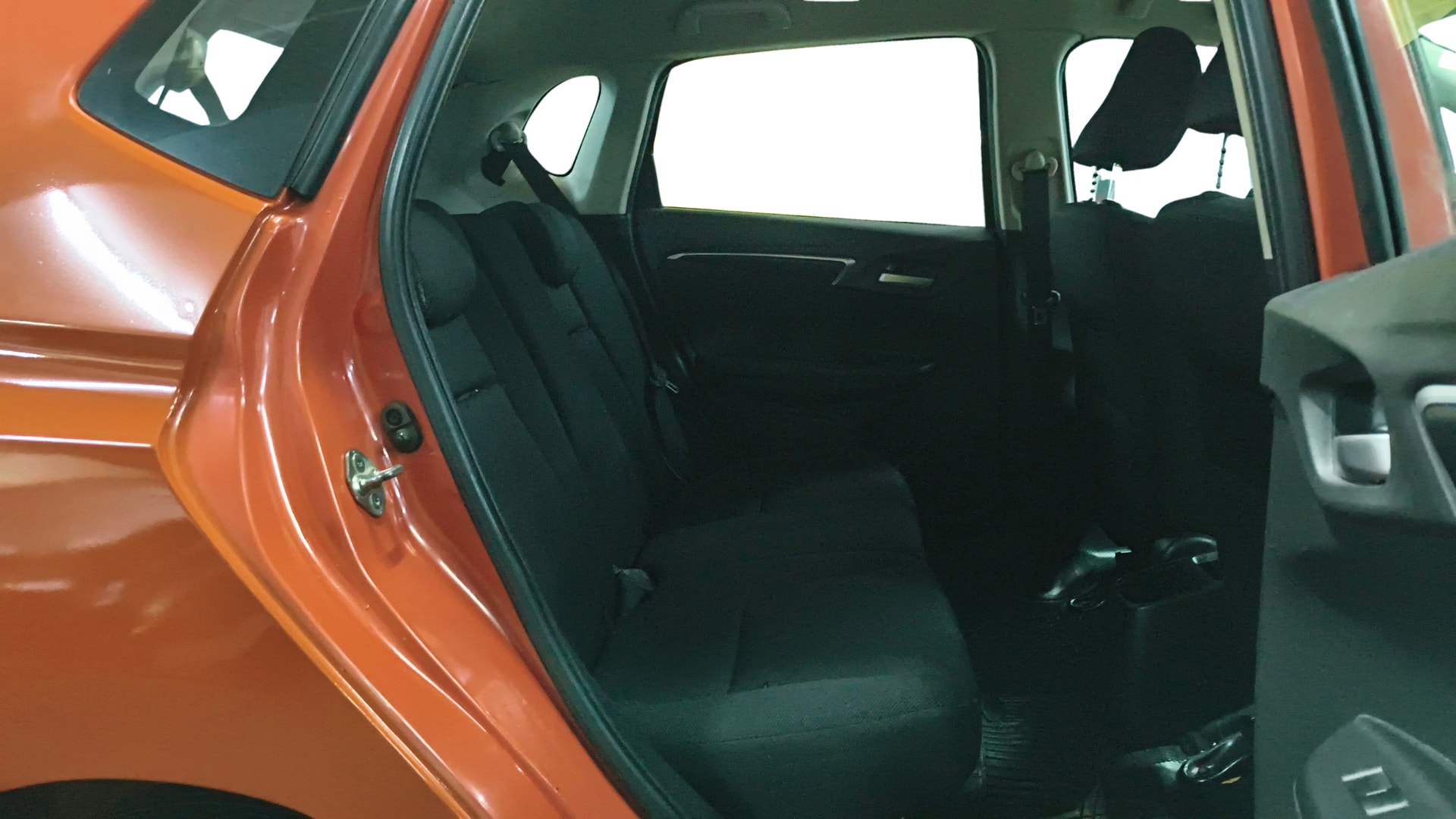 View 2015 Honda Jazz E MT Diesel Image 29 Used 2015 Honda Jazz E MT Diesel Image 29