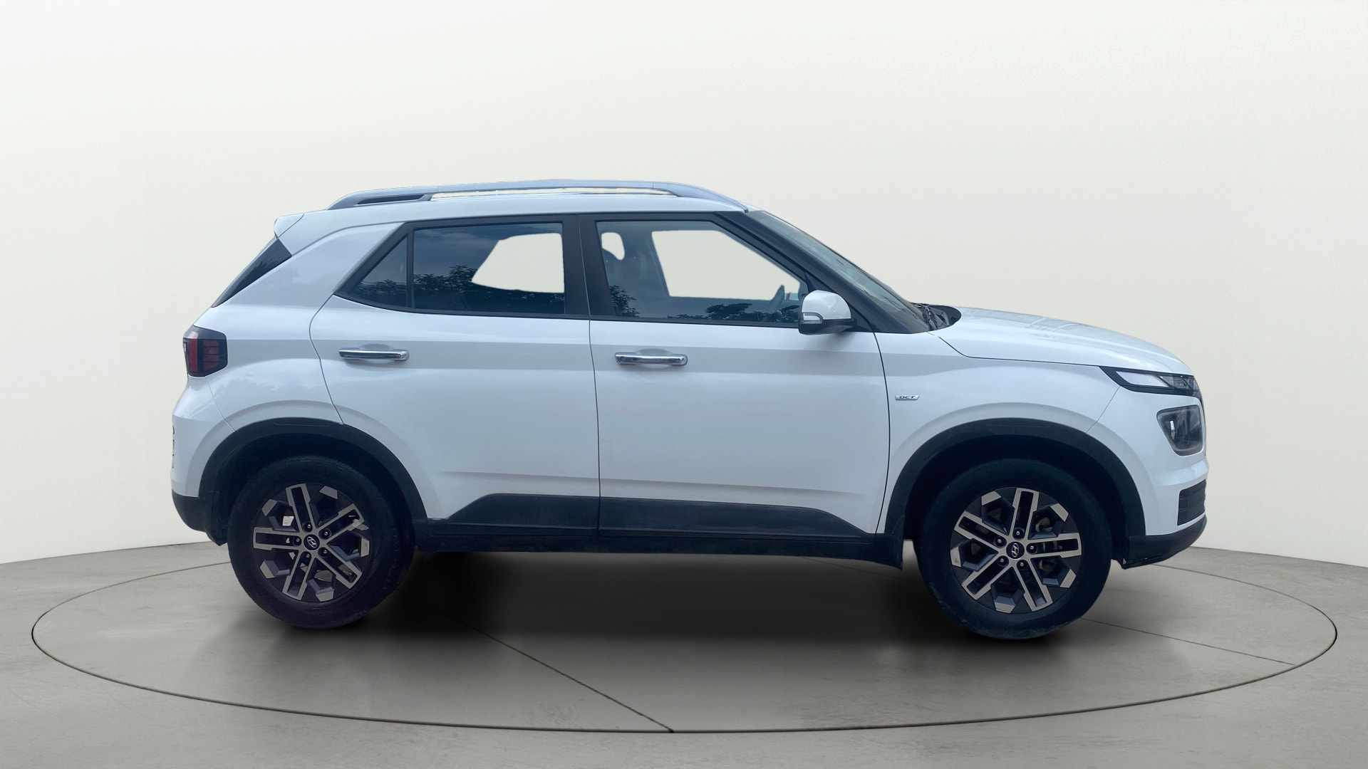 View 2023 Hyundai Venue SX (O) 1.0 Turbo Petrol DCT Image 9 Used 2023 Hyundai Venue SX (O) 1.0 Turbo Petrol DCT Image 9