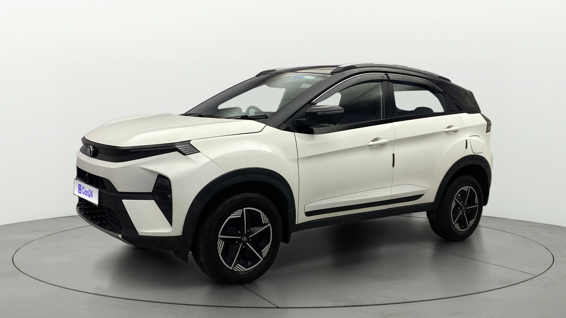 View 2024 Tata Nexon Revotron XE Image 37 Used 2024 Tata Nexon Revotron XE Image 37
