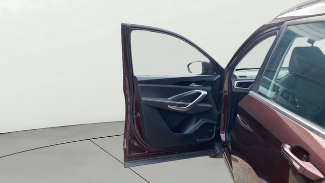 View MG Hector Image 39 Used MG Hector Image 39