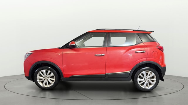 View Mahindra XUV300 Image 5 Used Mahindra XUV300 Image 5