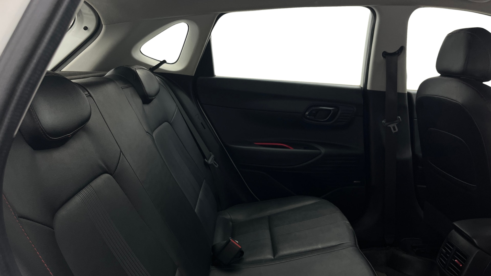 View 2021 Hyundai Elite i20 1.0 Asta DCT Dual Tone Petrol Image 35 Used 2021 Hyundai Elite i20 1.0 Asta DCT Dual Tone Petrol Image 35