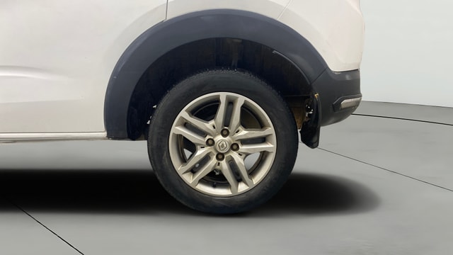View Renault Triber Image 11 Used Renault Triber Image 11