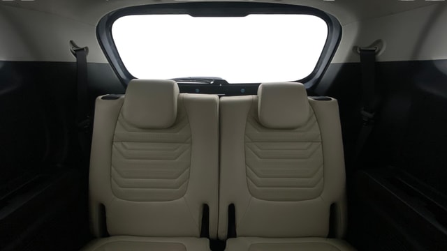 View Kia Carens Image 10 Used Kia Carens Image 10