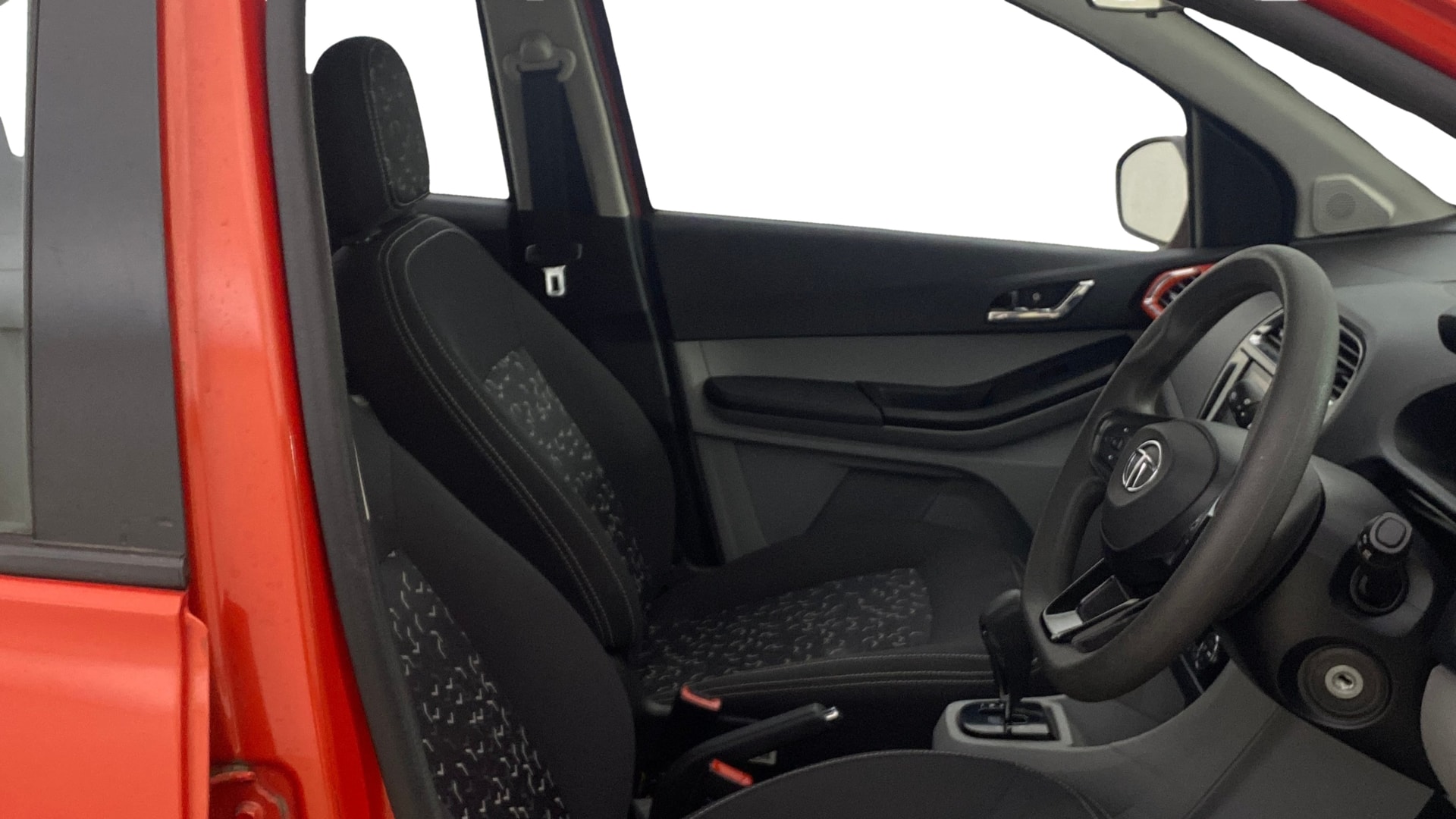 View 2021 Tata Tiago Revotorq XB Image 26 Used 2021 Tata Tiago Revotorq XB Image 26