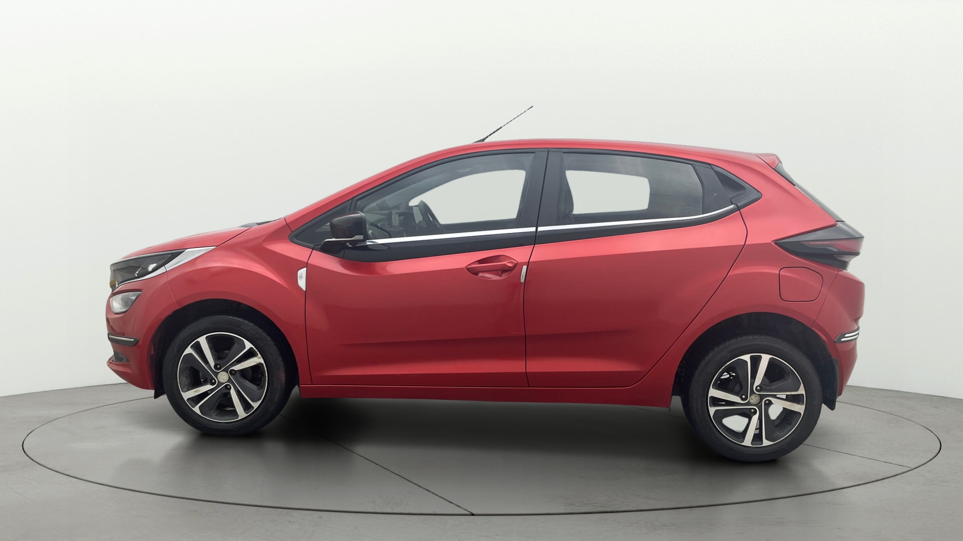 View 2020 Tata Altroz XZ Petrol Image 6 Used 2020 Tata Altroz XZ Petrol Image 6