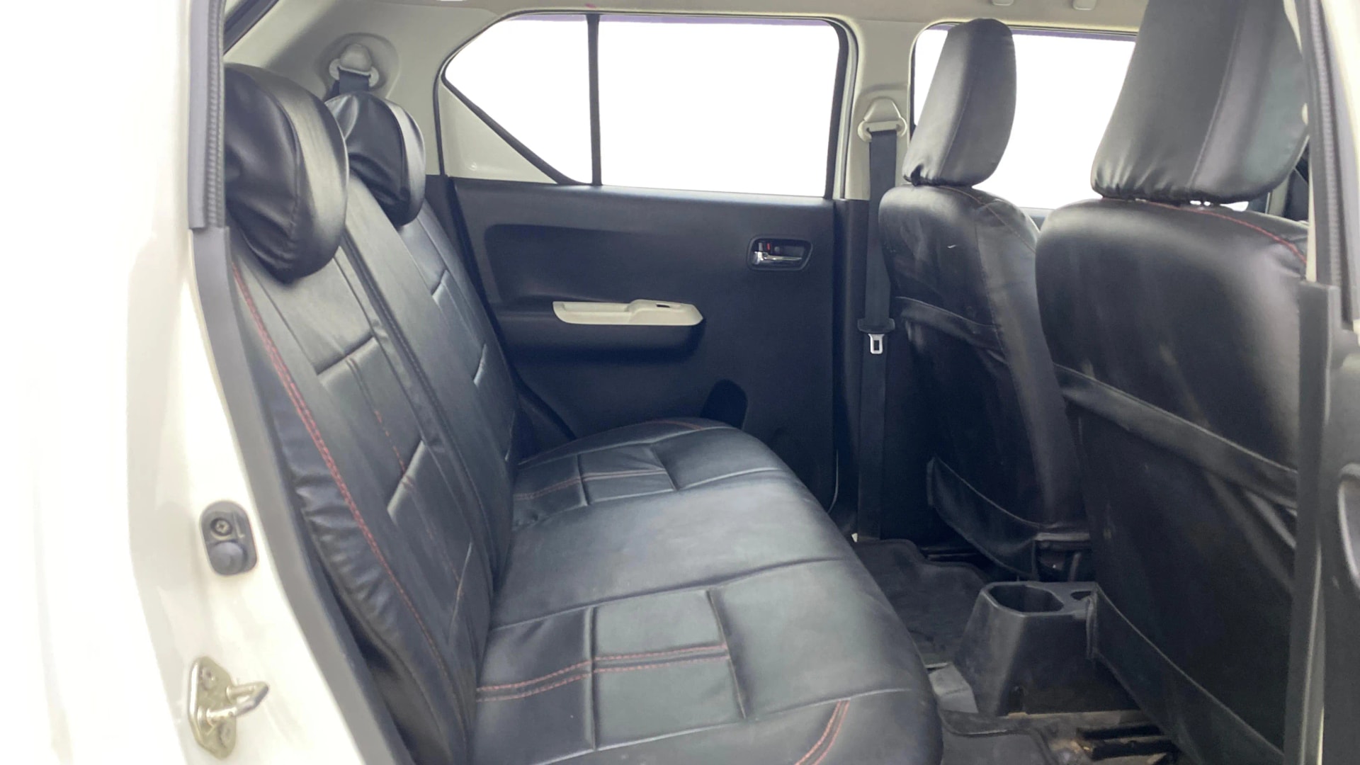 View 2019 Maruti Suzuki 1000 Base Variant Image 28 Used 2019 Maruti Suzuki 1000 Base Variant Image 28