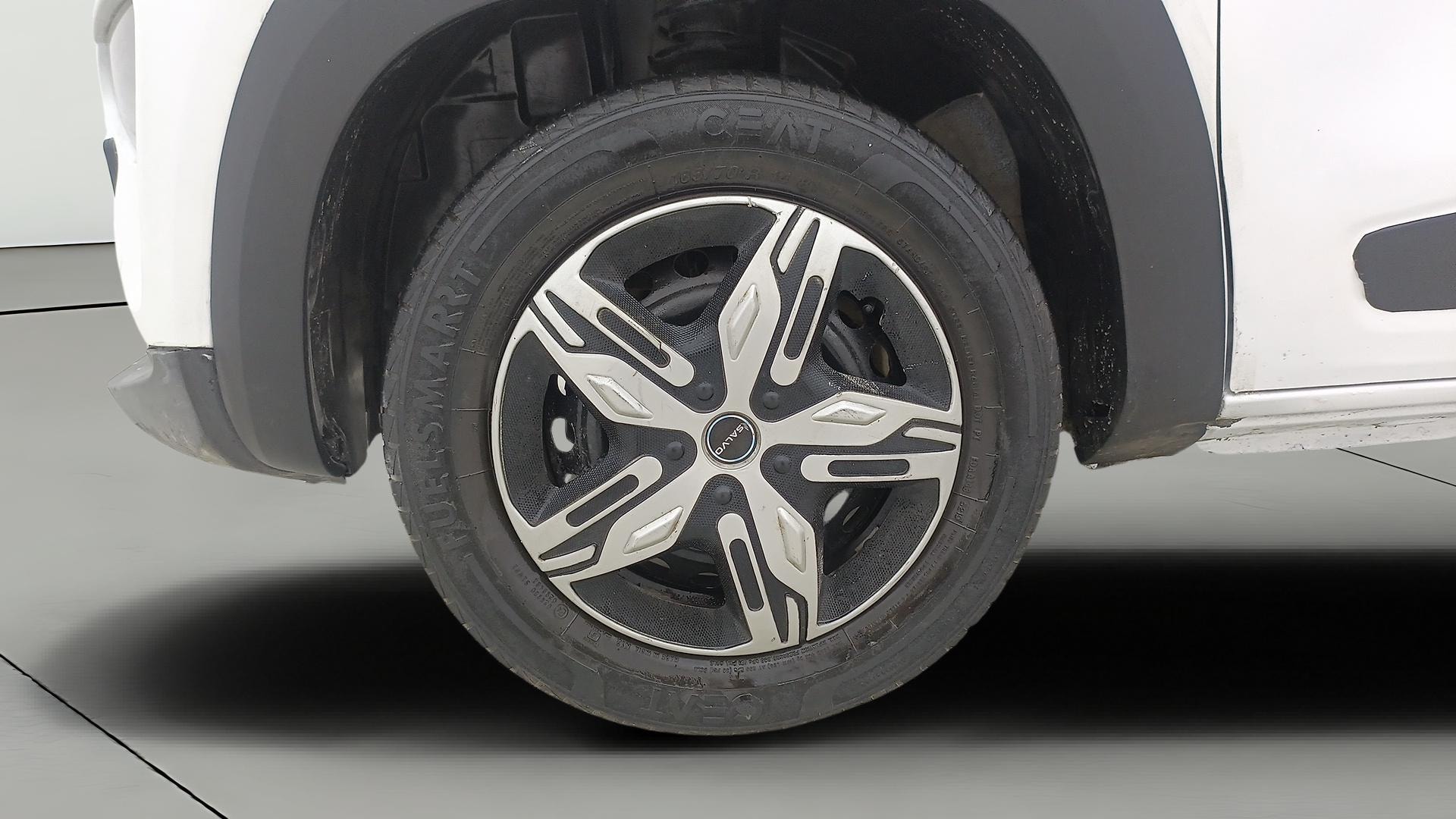 View 2020 Renault Kwid RXL Image 27 Used 2020 Renault Kwid RXL Image 27