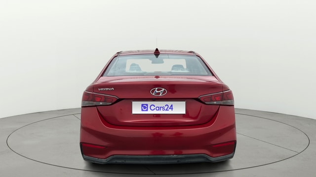 View Hyundai Verna Image 40 Used Hyundai Verna Image 40