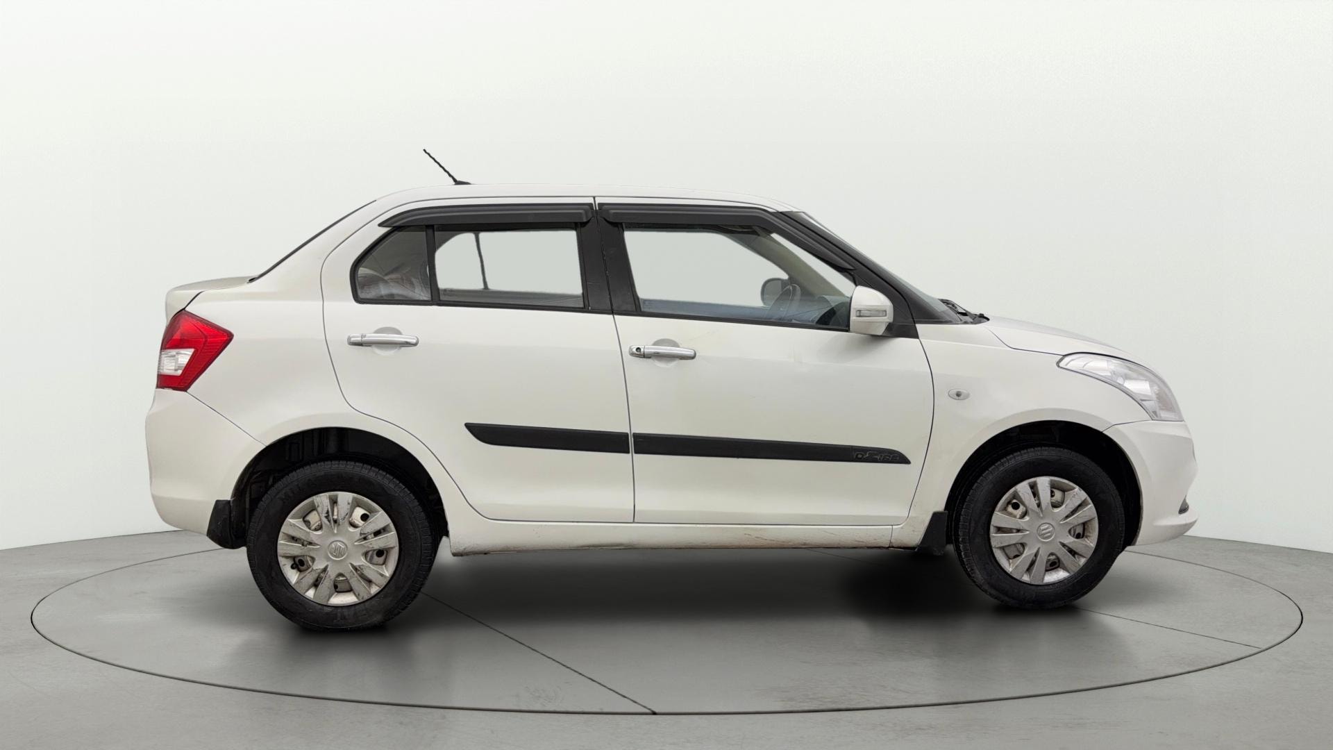 View 2017 Maruti Suzuki 1000 Base Variant Image 8 Used 2017 Maruti Suzuki 1000 Base Variant Image 8