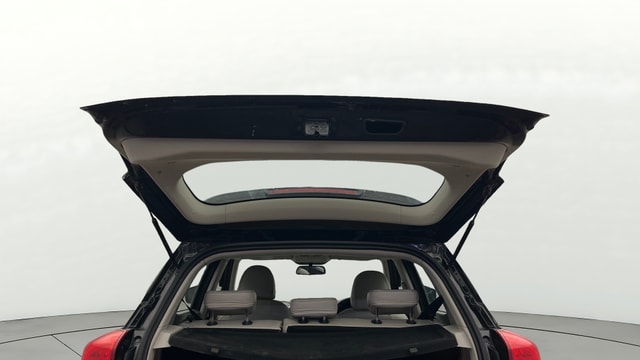 View Mahindra XUV300 Image 17 Used Mahindra XUV300 Image 17