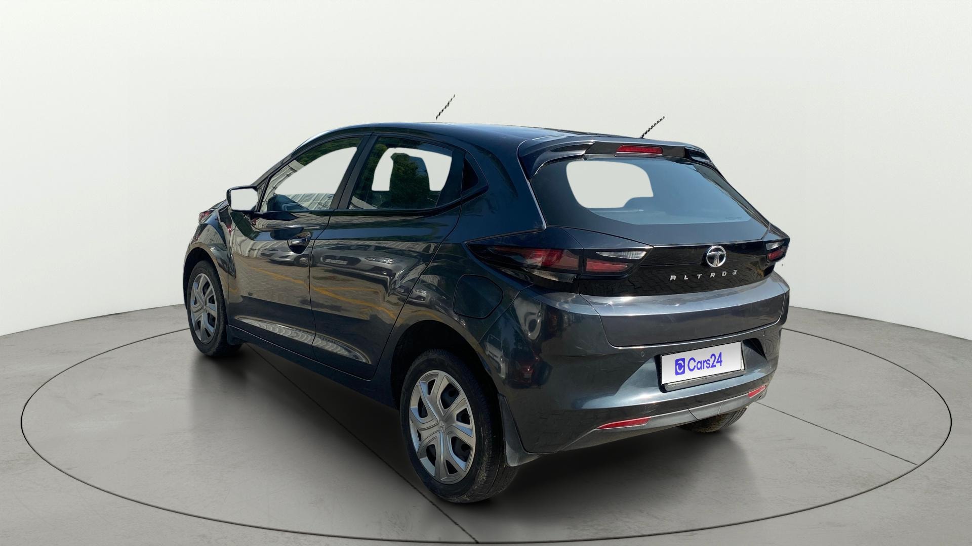 View 2021 Tata Altroz XM Plus Petrol Image 2 Used 2021 Tata Altroz XM Plus Petrol Image 2