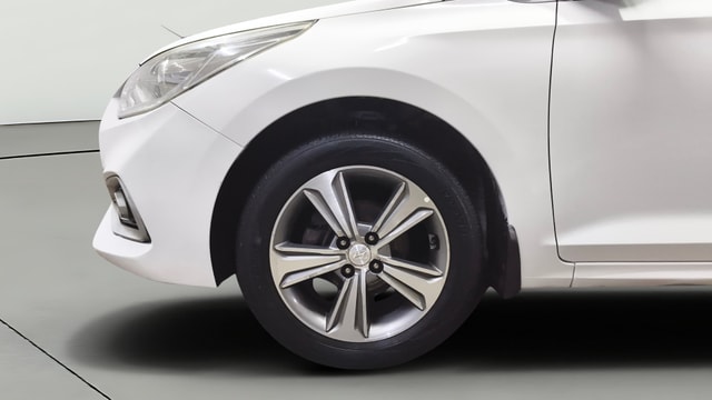 View Hyundai Verna Image 35 Used Hyundai Verna Image 35