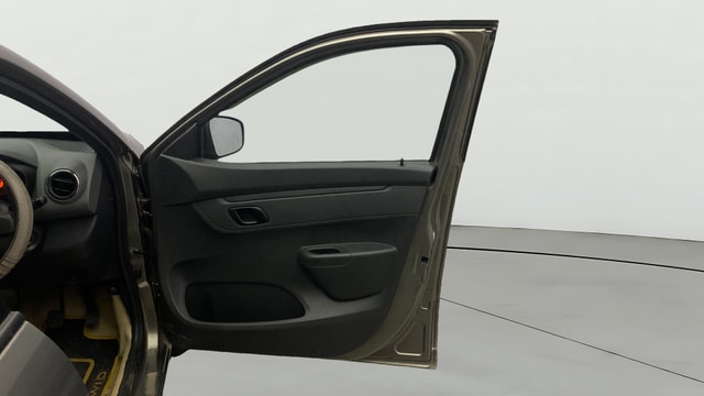 View Renault Kwid Image 43 Used Renault Kwid Image 43