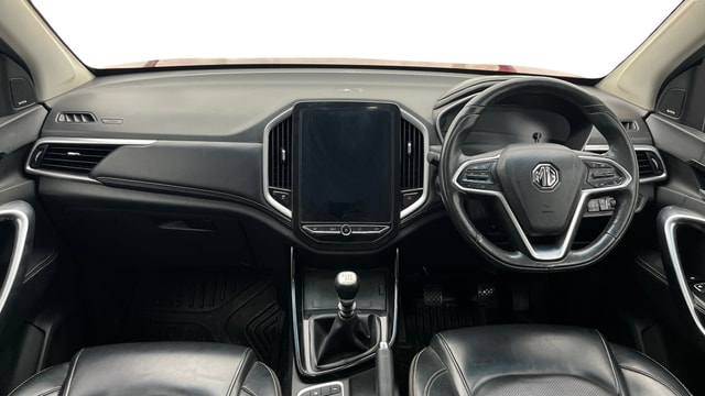 View MG Hector Image 31 Used MG Hector Image 31