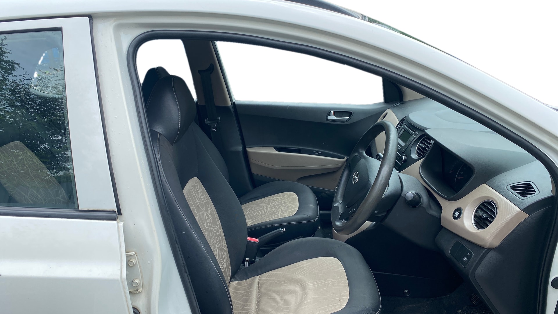 Used 2014 Hyundai Grand i10 Used 2014 Hyundai Grand i10