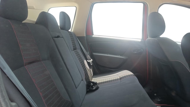 View Renault Duster Image 34 Used Renault Duster Image 34