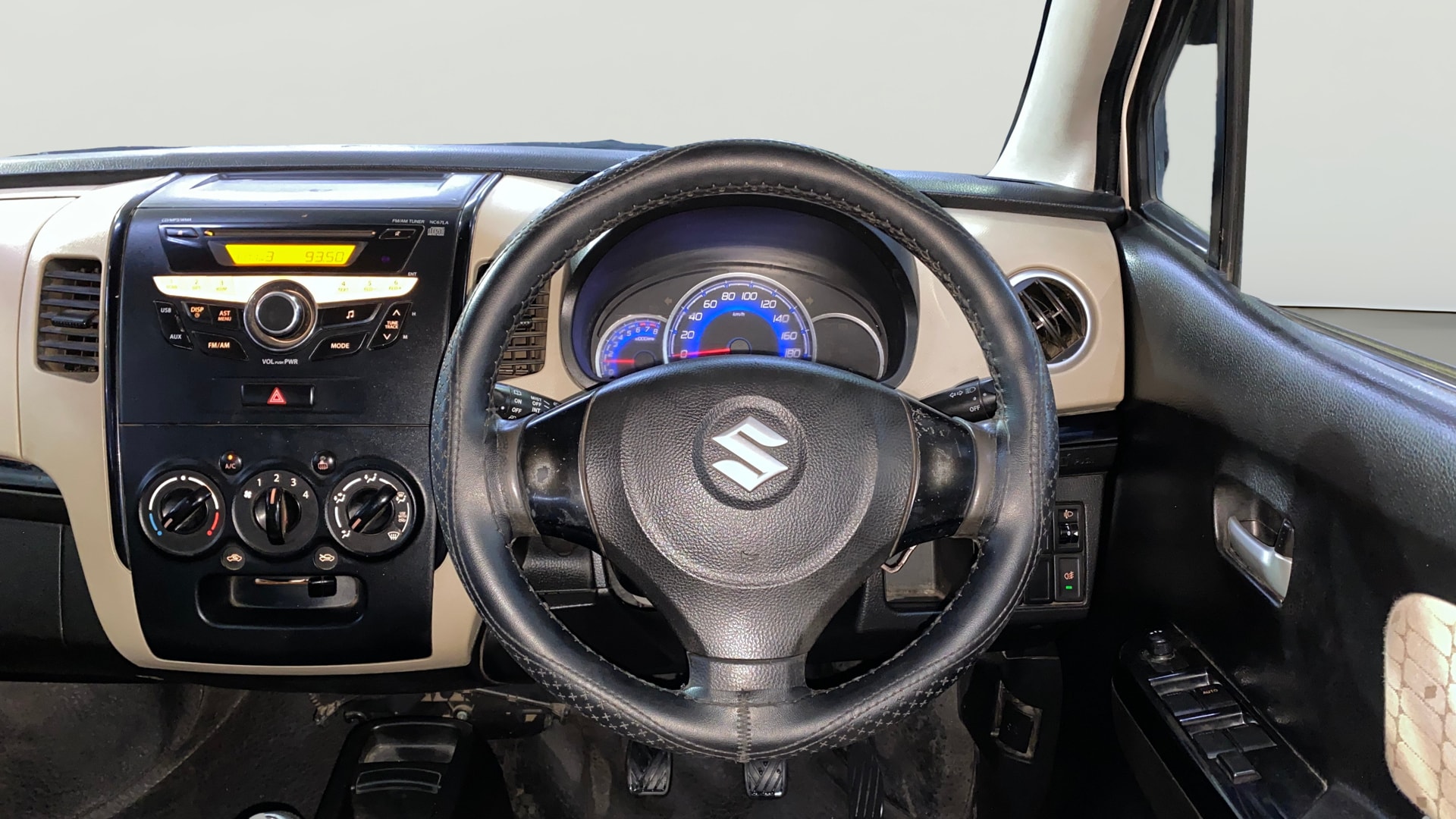 View 2018 Maruti Suzuki 1000 Base Variant Image 20 Used 2018 Maruti Suzuki 1000 Base Variant Image 20
