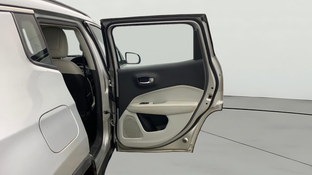 View Jeep Compass Image 6 Used Jeep Compass Image 6