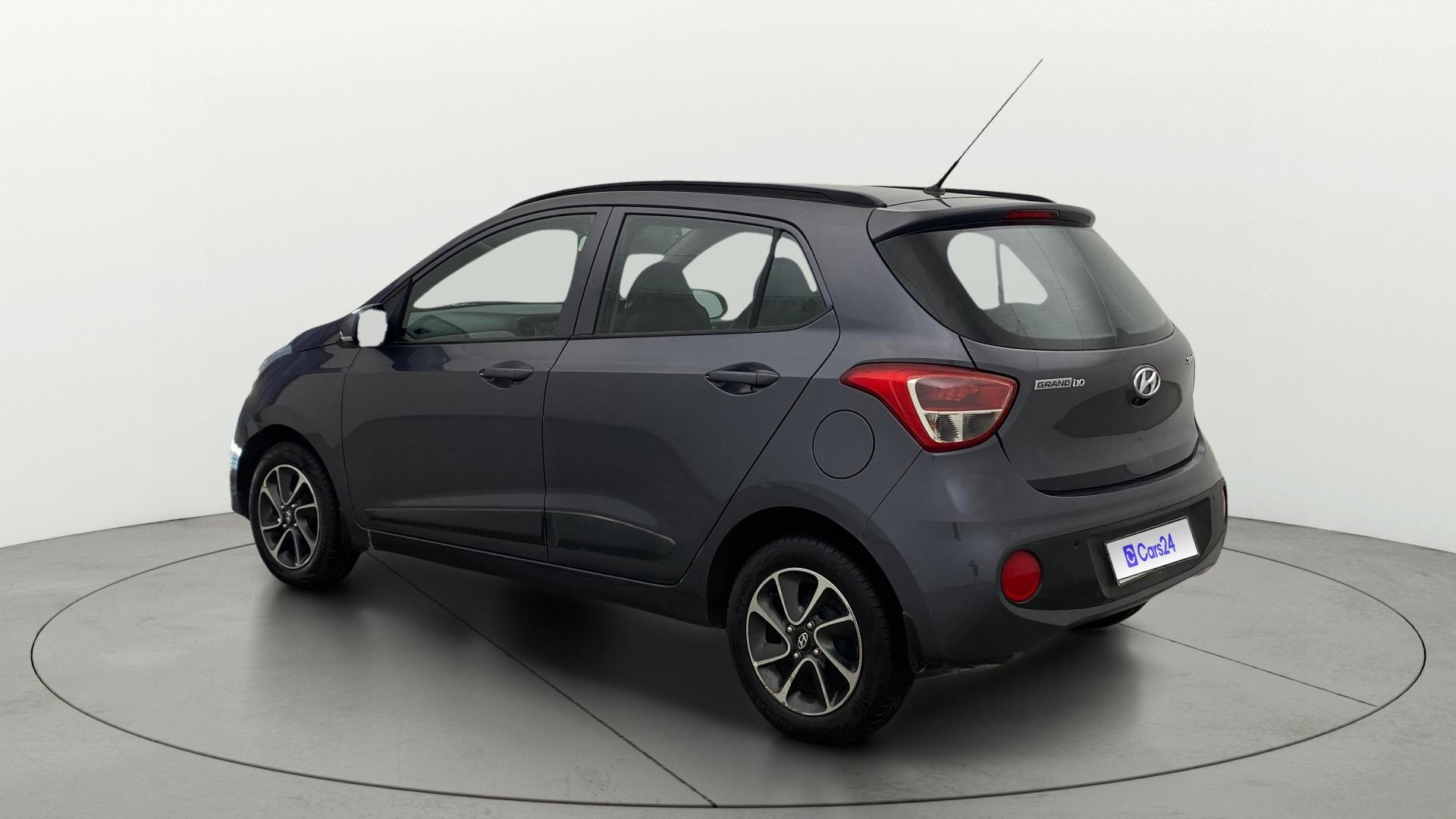 Used 2018 Hyundai Grand i10 Used 2018 Hyundai Grand i10