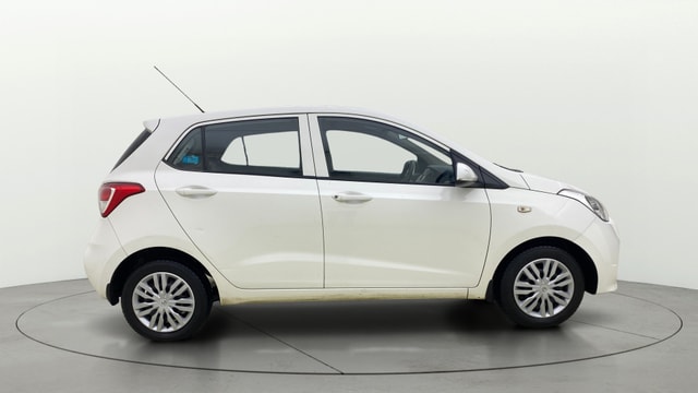 View Hyundai Grand i10 Image 25 Used Hyundai Grand i10 Image 25