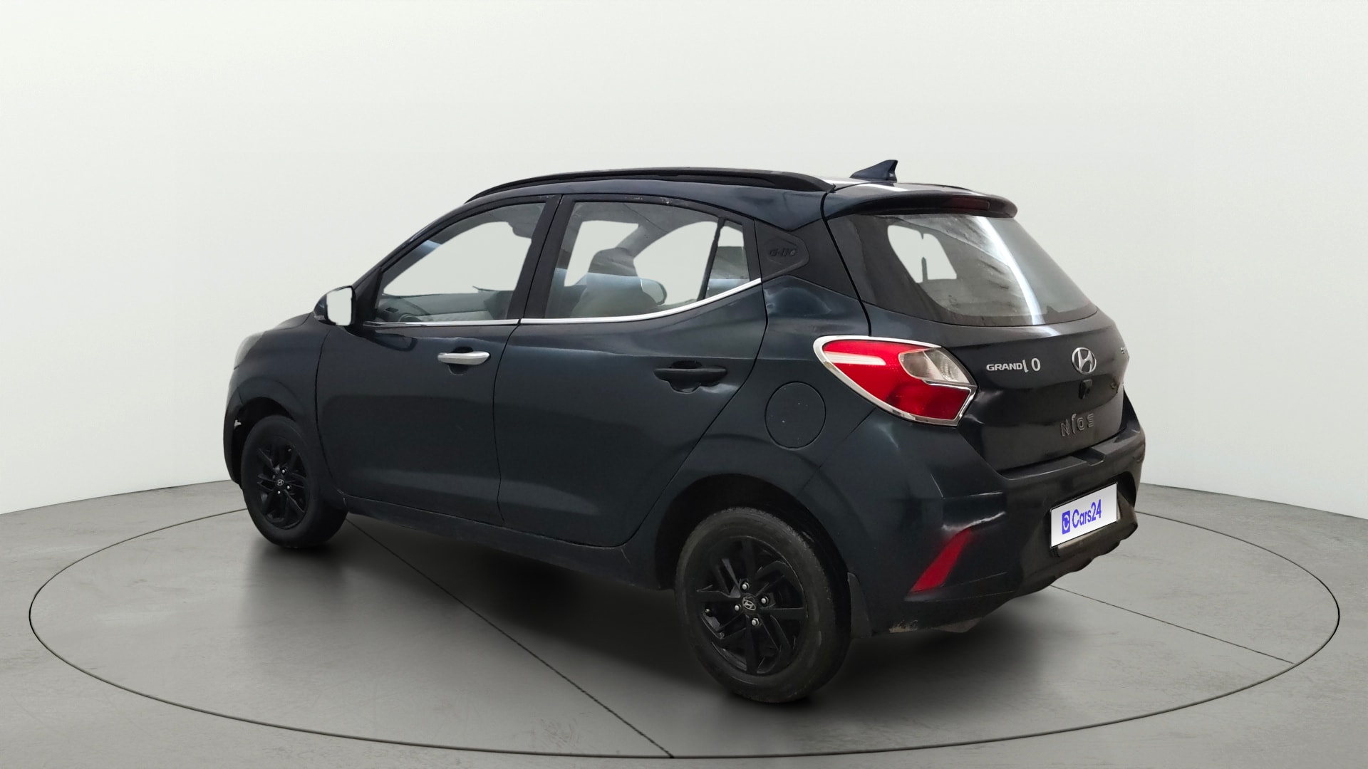 View 2022 Hyundai Grand i10 Nios Sportz CNG Image 2 Used 2022 Hyundai Grand i10 Nios Sportz CNG Image 2