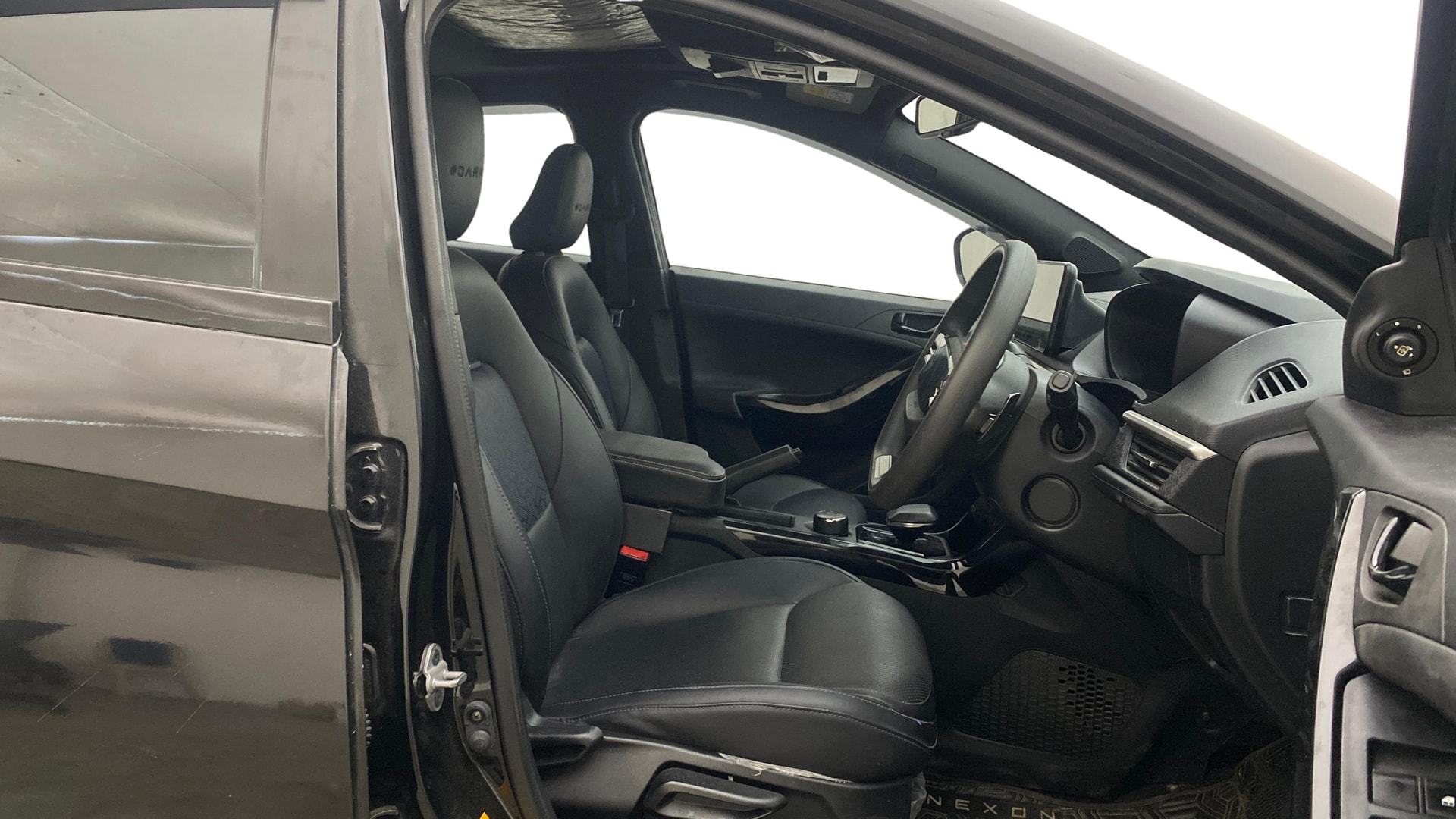 View 2024 Tata Nexon Revotron XE Image 18 Used 2024 Tata Nexon Revotron XE Image 18
