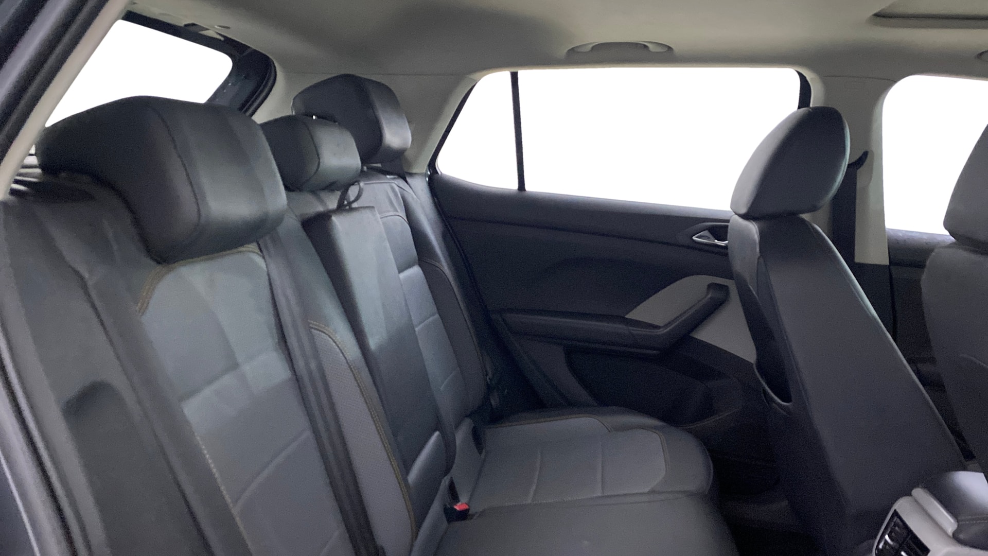View 2022 Skoda Kushaq Style 1.5 TSI AT Image 30 Used 2022 Skoda Kushaq Style 1.5 TSI AT Image 30