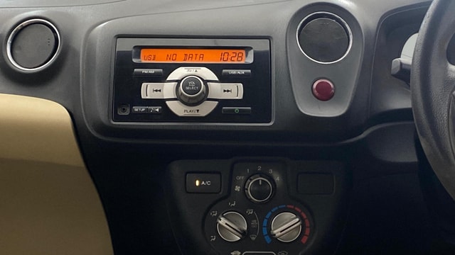 View Honda Amaze Image 17 Used Honda Amaze Image 17