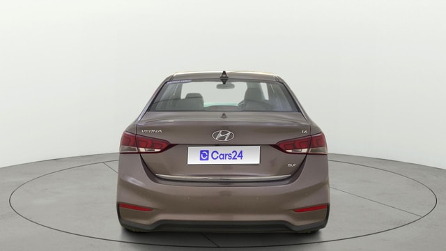 View Hyundai Verna Image 42 Used Hyundai Verna Image 42
