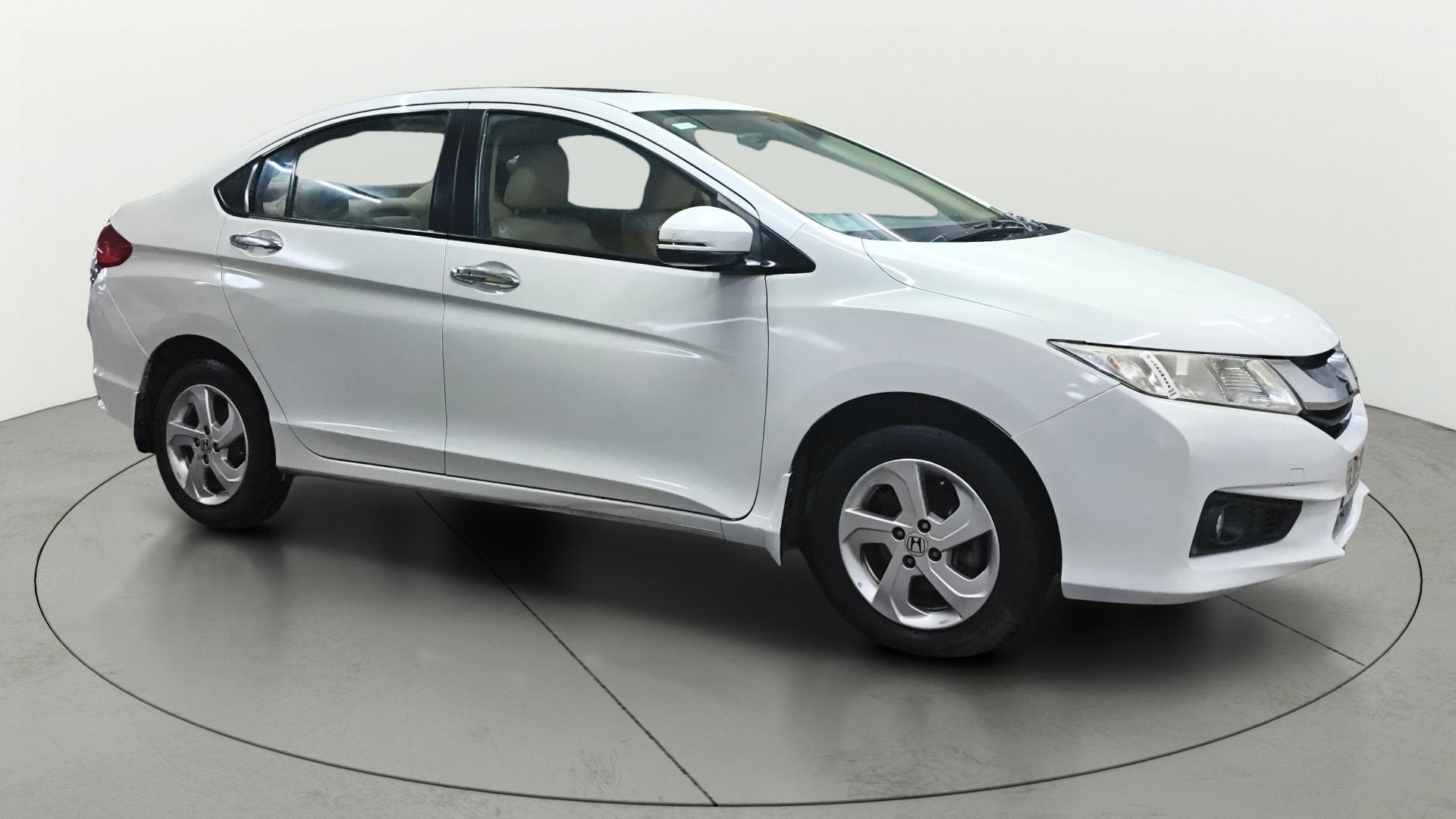 View 2016 Honda City ZX MT Diesel Anniversary Edition Image 22 Used 2016 Honda City ZX MT Diesel Anniversary Edition Image 22