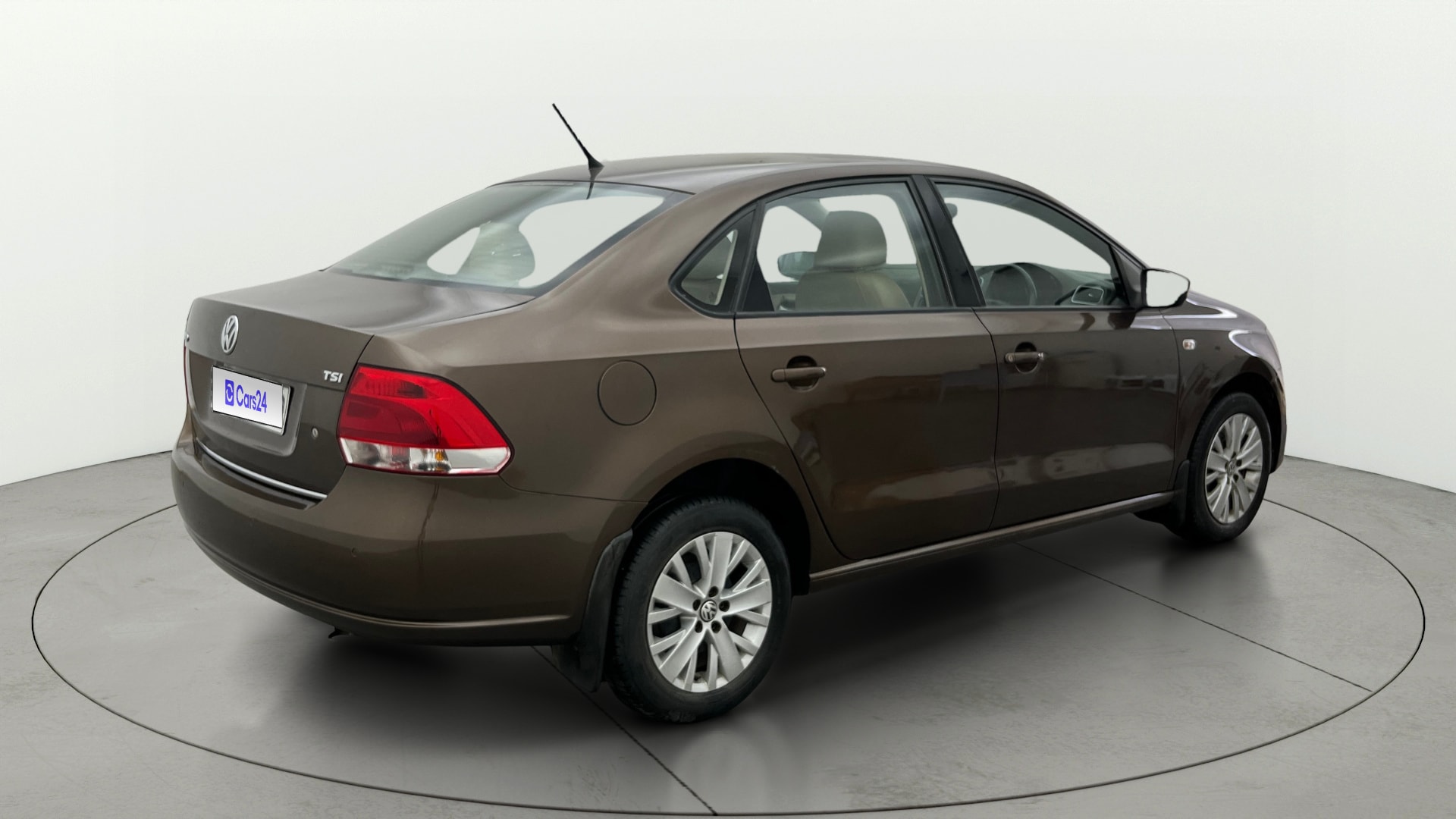 View 2015 Volkswagen Vento DSG Image 41 Used 2015 Volkswagen Vento DSG Image 41