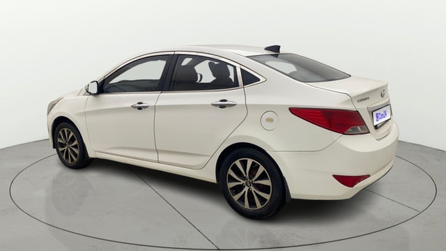View Hyundai Verna Image 2 Used Hyundai Verna Image 2