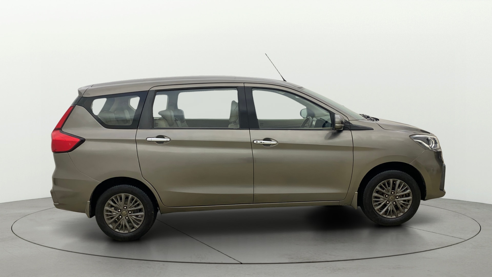 View 2019 Maruti Suzuki 1000 Base Variant Image 8 Used 2019 Maruti Suzuki 1000 Base Variant Image 8