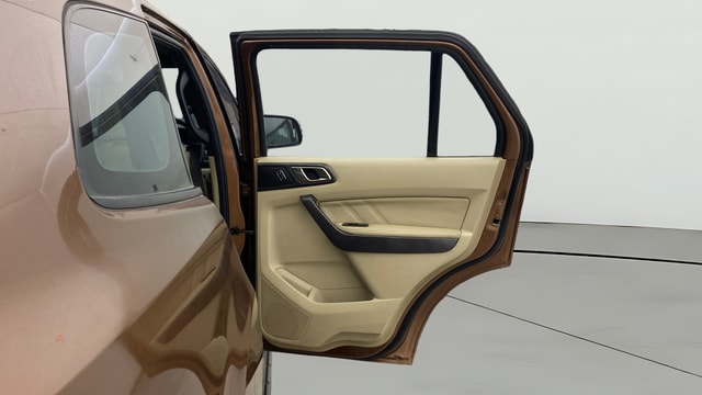 View Ford Endeavour Image 8 Used Ford Endeavour Image 8