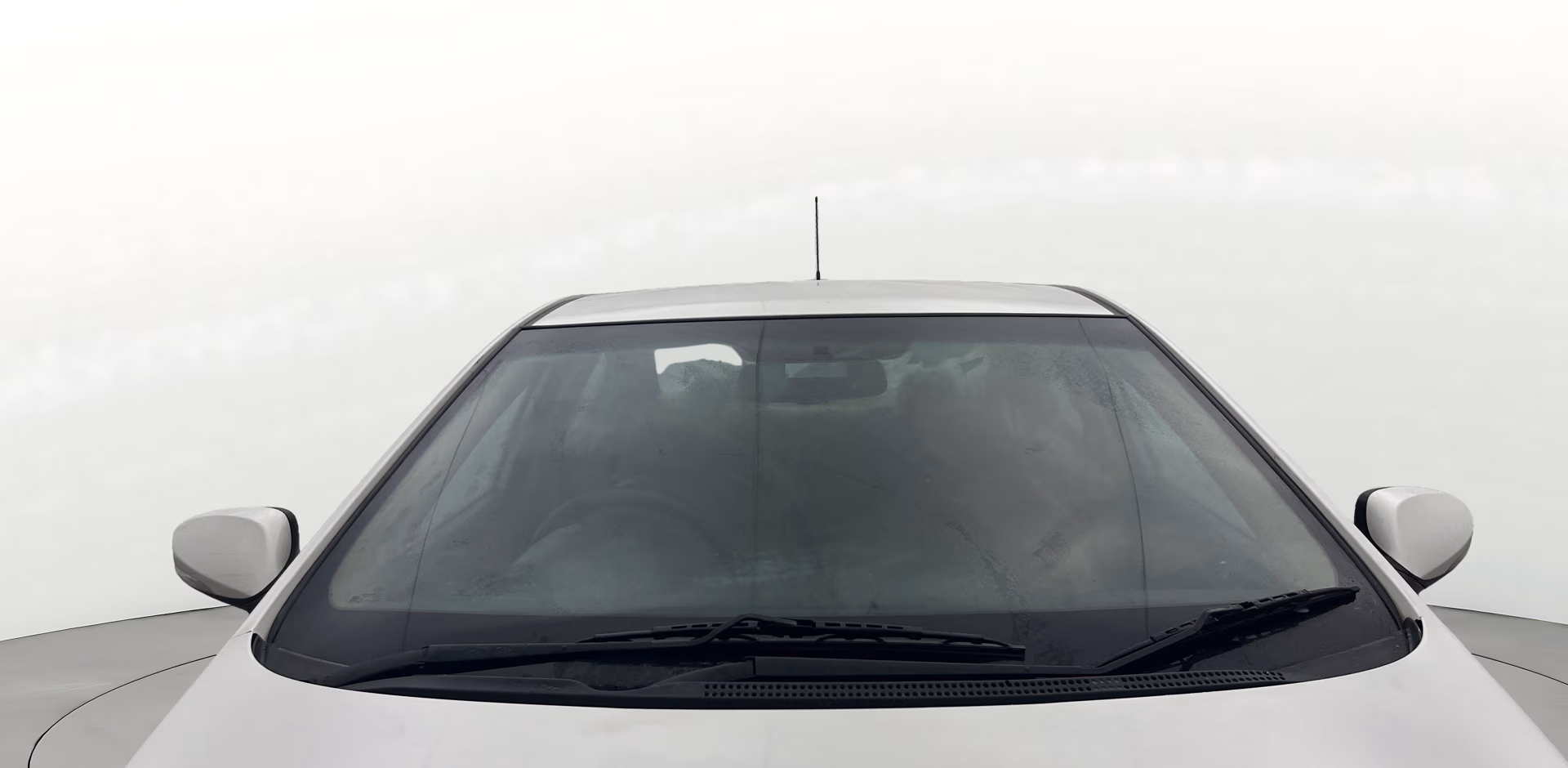 View 2014 Hyundai Fluidic Verna 1.6 CRDI SX AT Image 30 Used 2014 Hyundai Fluidic Verna 1.6 CRDI SX AT Image 30
