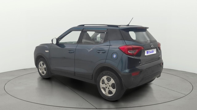 View Mahindra XUV300 Image 2 Used Mahindra XUV300 Image 2