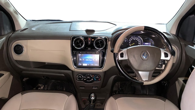 View Renault Lodgy Image 31 Used Renault Lodgy Image 31