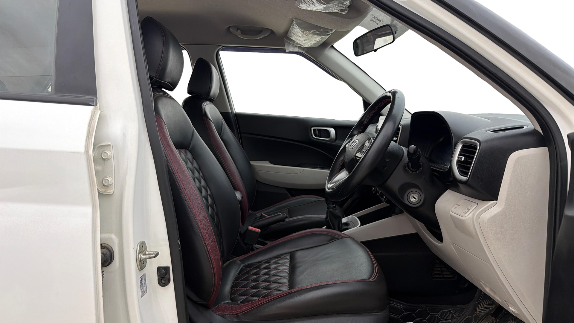 View 2023 Hyundai Venue S 1.2 Petrol Image 25 Used 2023 Hyundai Venue S 1.2 Petrol Image 25