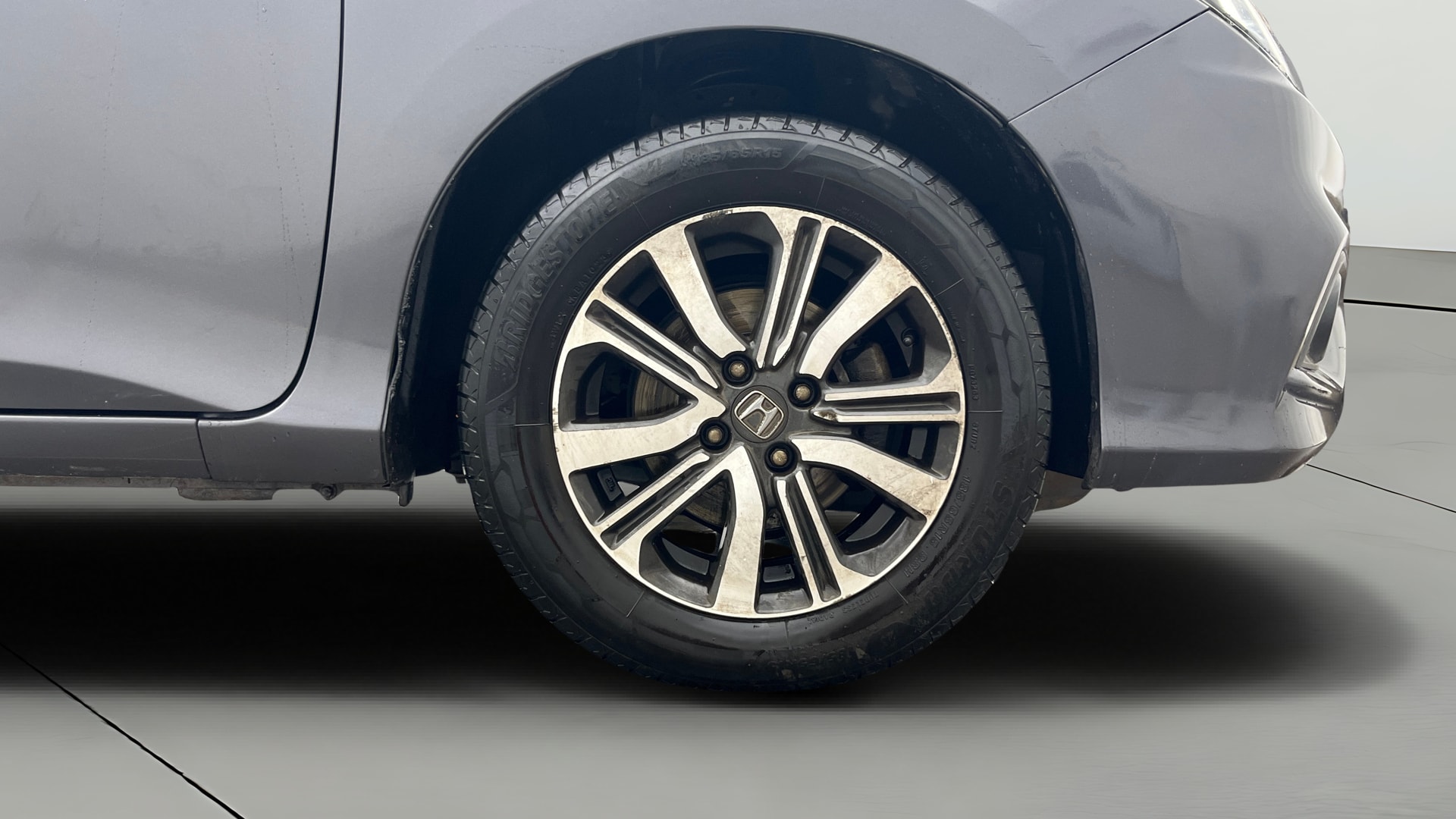 View 2019 Honda City ZX MT Diesel Anniversary Edition Image 42 Used 2019 Honda City ZX MT Diesel Anniversary Edition Image 42