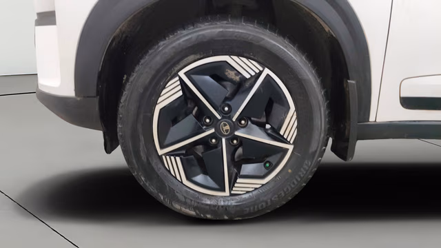 View Tata Nexon Image 29 Used Tata Nexon Image 29