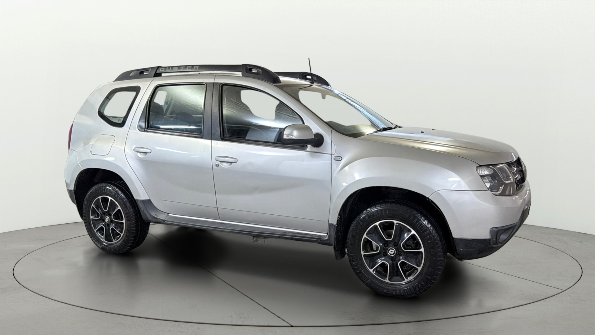 View 2019 Renault Duster Petrol RxS CVT Petrol Image 21 Used 2019 Renault Duster Petrol RxS CVT Petrol Image 21
