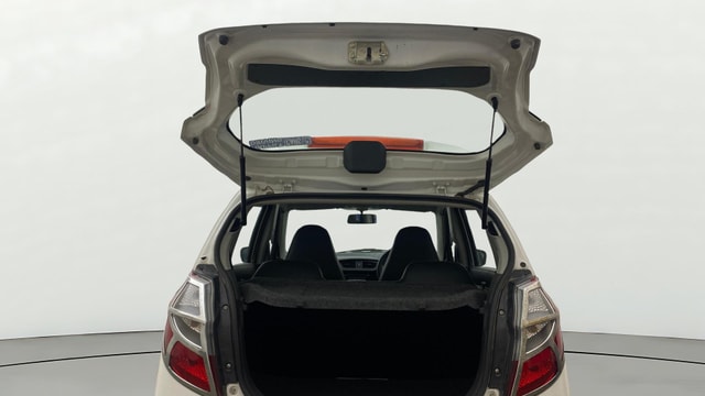 View Maruti Suzuki Alto K10 Image 16 Used Maruti Suzuki Alto K10 Image 16