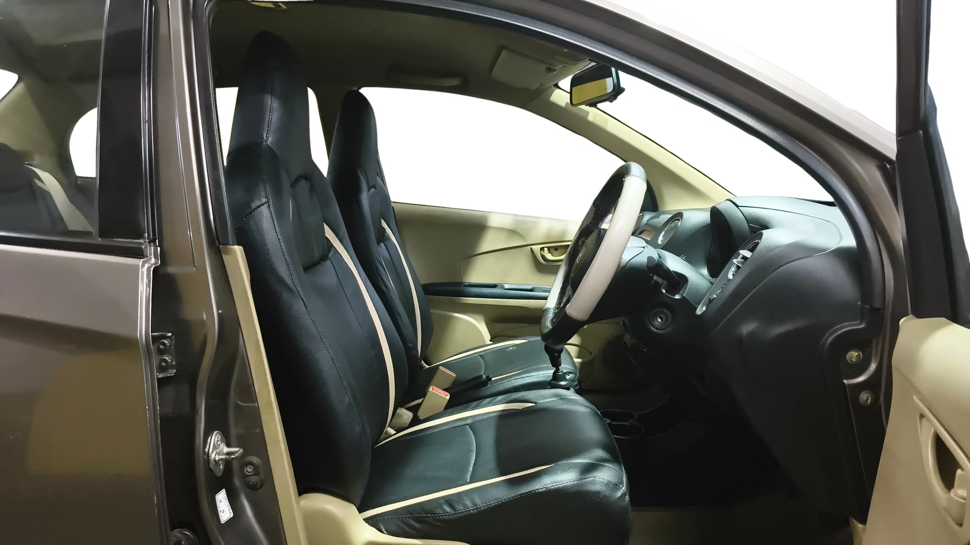 View 2015 Honda Amaze E MT Petrol BS IV Image 26 Used 2015 Honda Amaze E MT Petrol BS IV Image 26