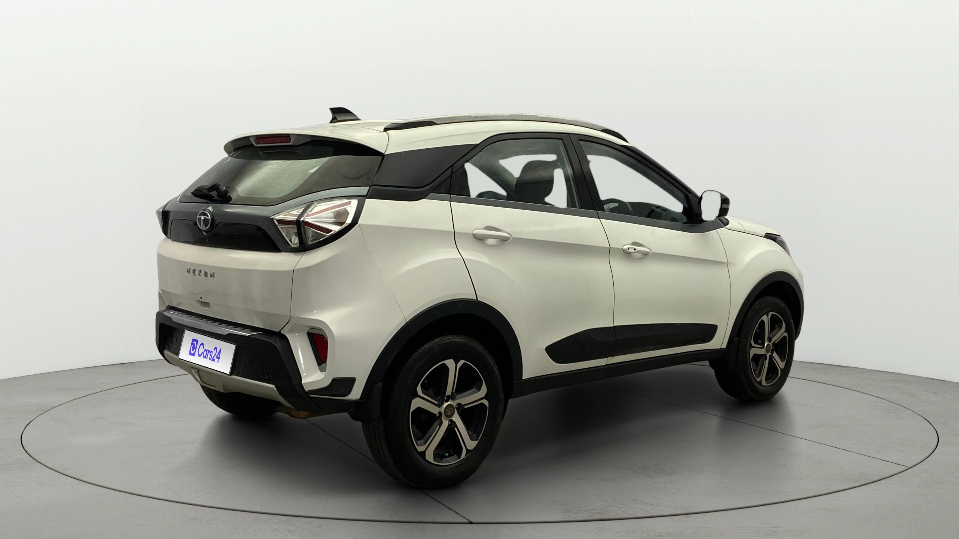 View 2022 Tata Nexon Revotron XE Image 47 Used 2022 Tata Nexon Revotron XE Image 47