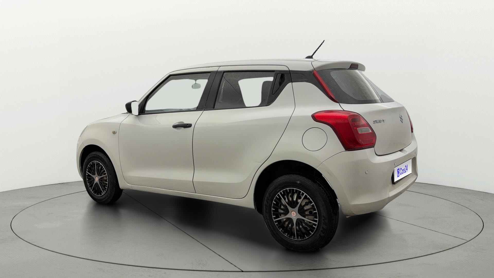View 2019 Maruti Suzuki 1000 Base Variant Image 2 Used 2019 Maruti Suzuki 1000 Base Variant Image 2