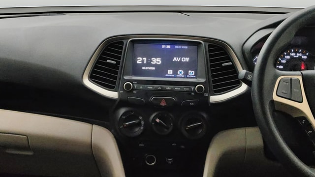 View Hyundai New Santro Image 17 Used Hyundai New Santro Image 17