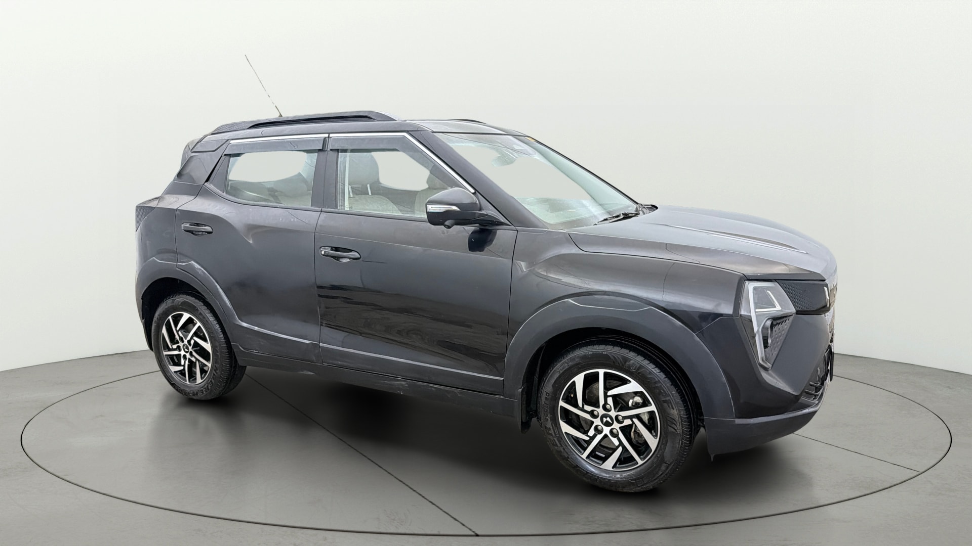 Used 2024 Mahindra XUV 3XO Used 2024 Mahindra XUV 3XO