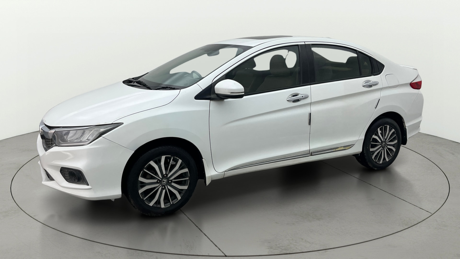 View 2018 Honda City ZX CVT Image 37 Used 2018 Honda City ZX CVT Image 37