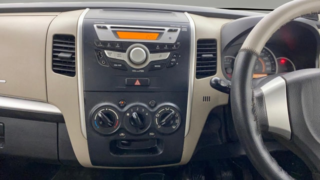 View Maruti Suzuki 1000 Image 17 Used Maruti Suzuki 1000 Image 17